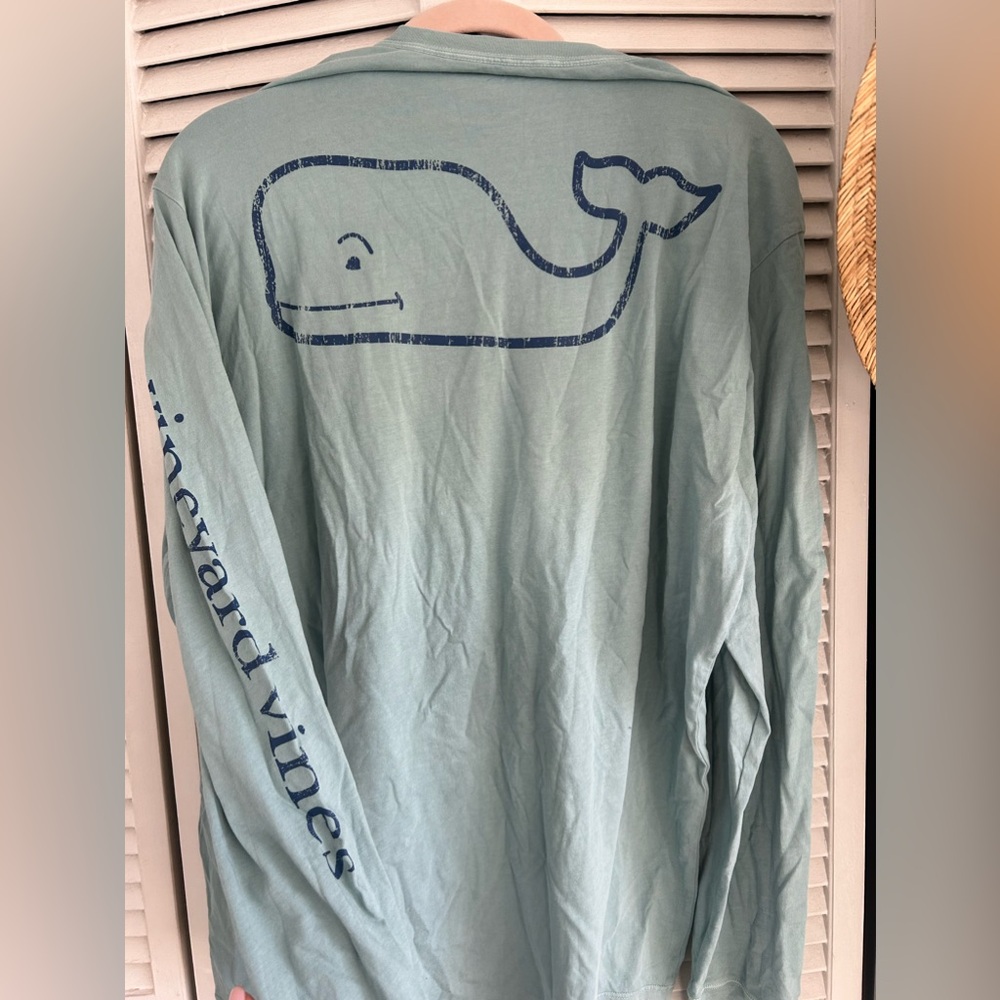 Vineyard Vines long sleeve